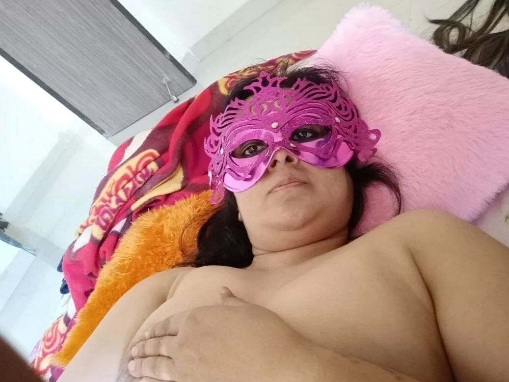 Lustful Mom