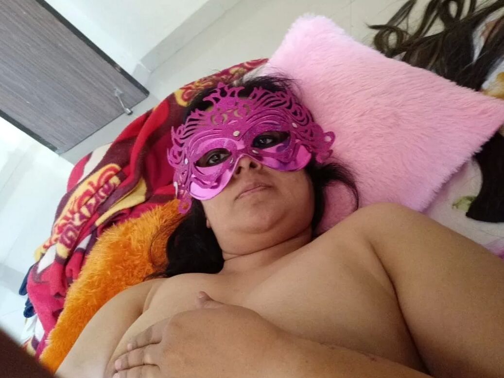 Lustful Mom