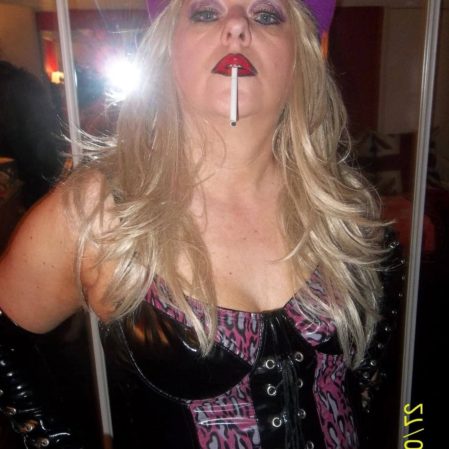 SHIRLEY SLUT 212