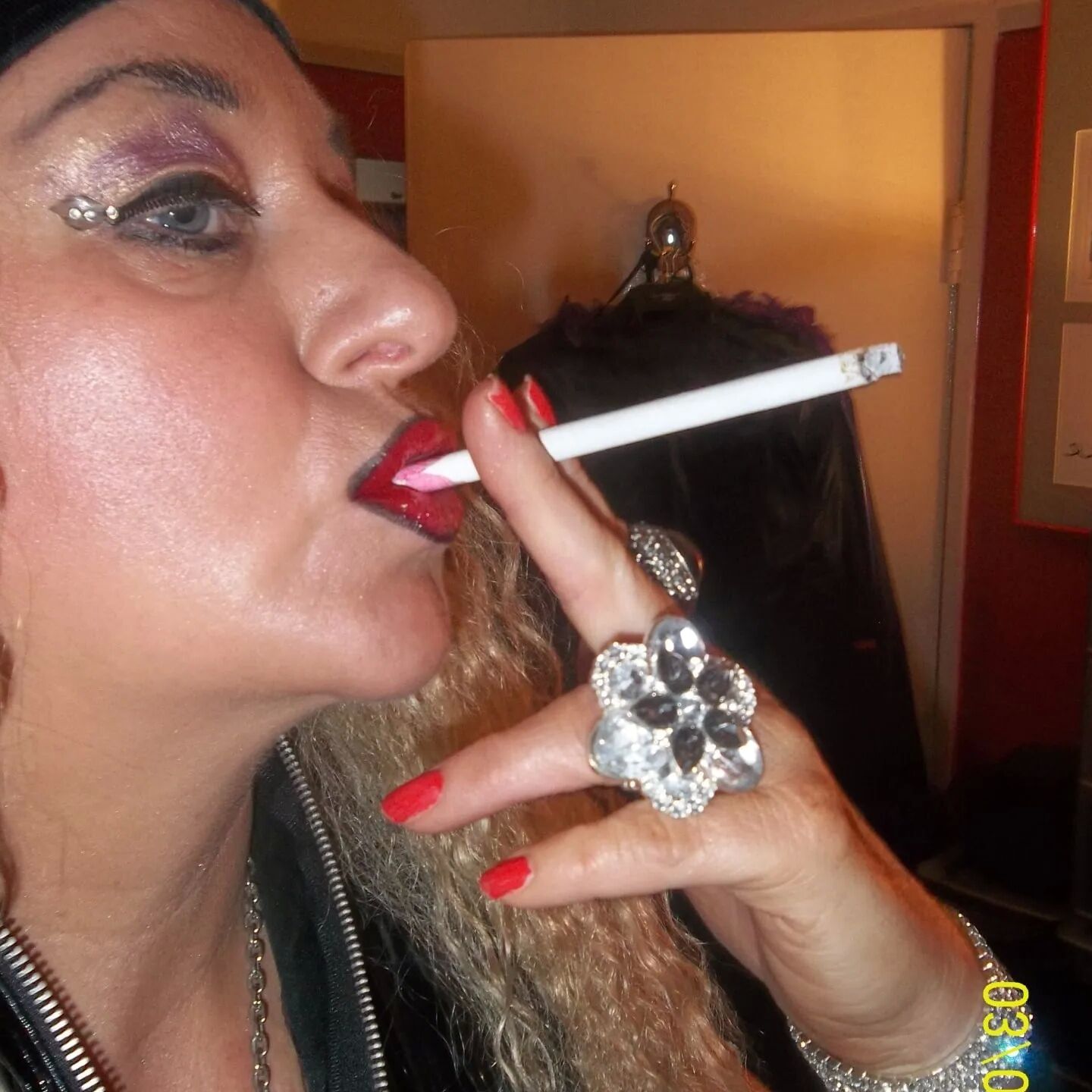 SHIRLEY SLUT 214