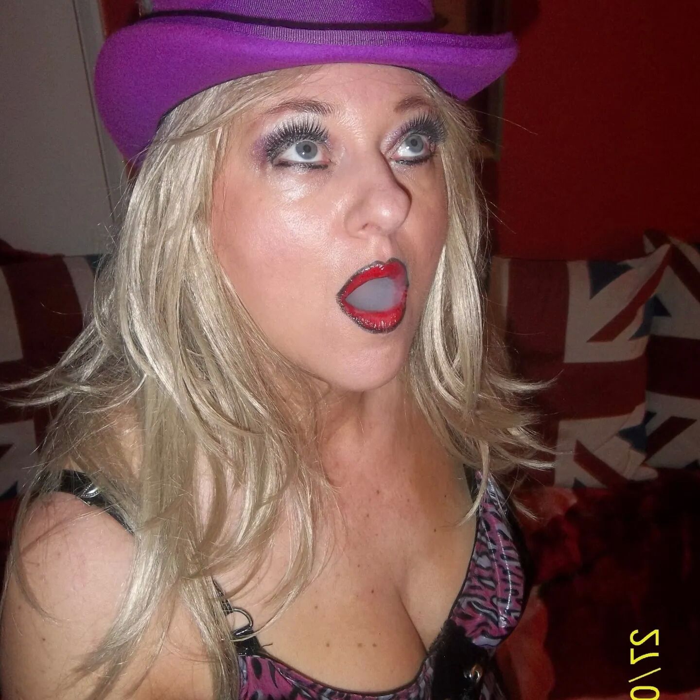 SHIRLEY SLUT 212
