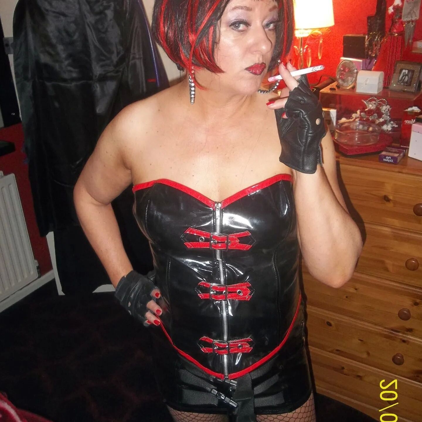 SHIRLEY SLUT 209