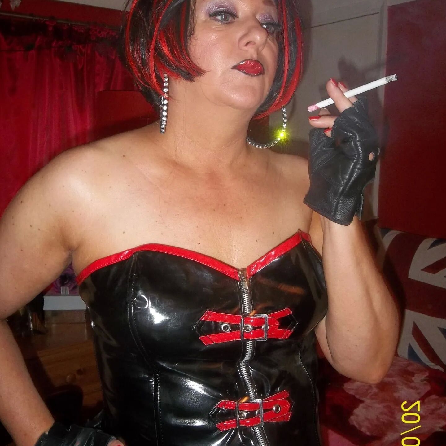 SHIRLEY SLUT 209