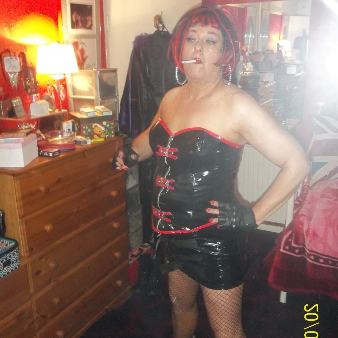 SHIRLEY SLUT 209