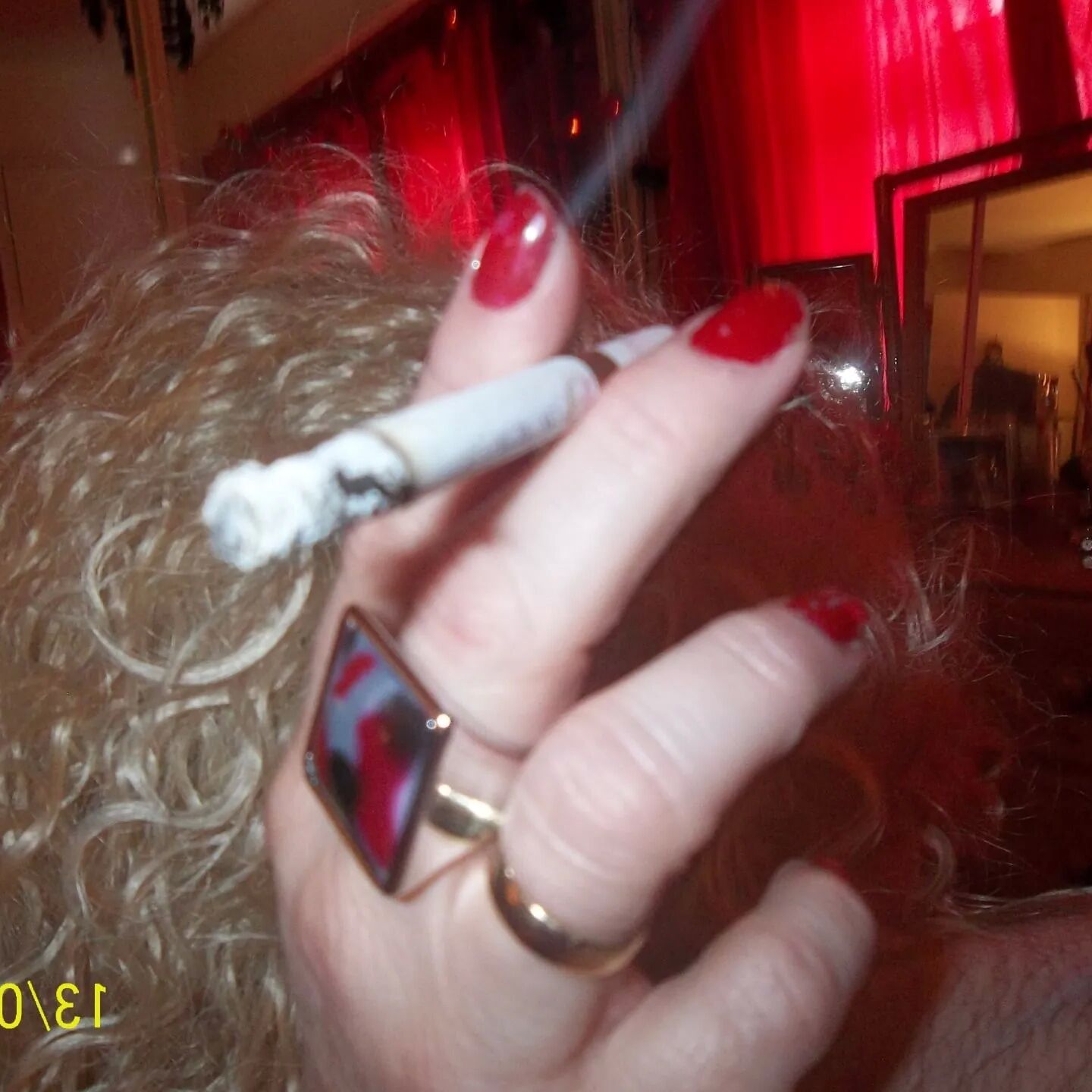SHIRLEY SLUT 205