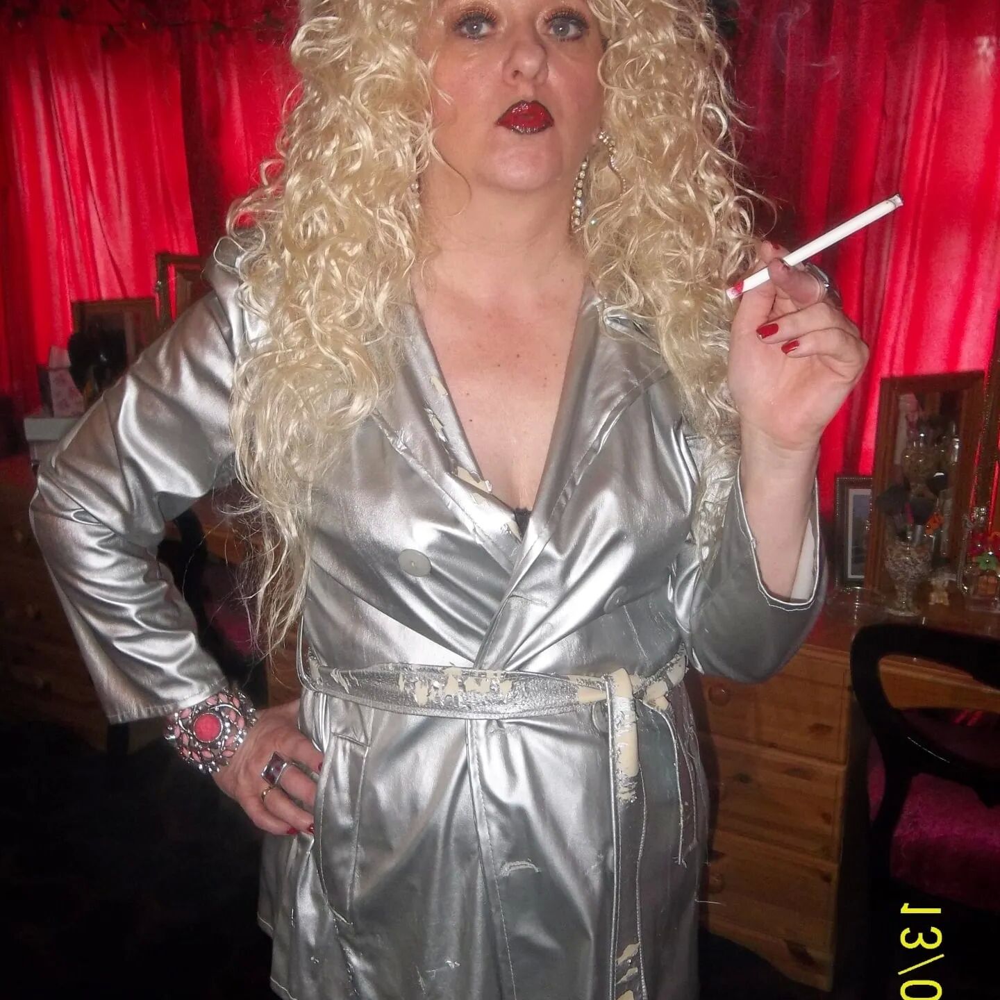 SHIRLEY SLUT 205