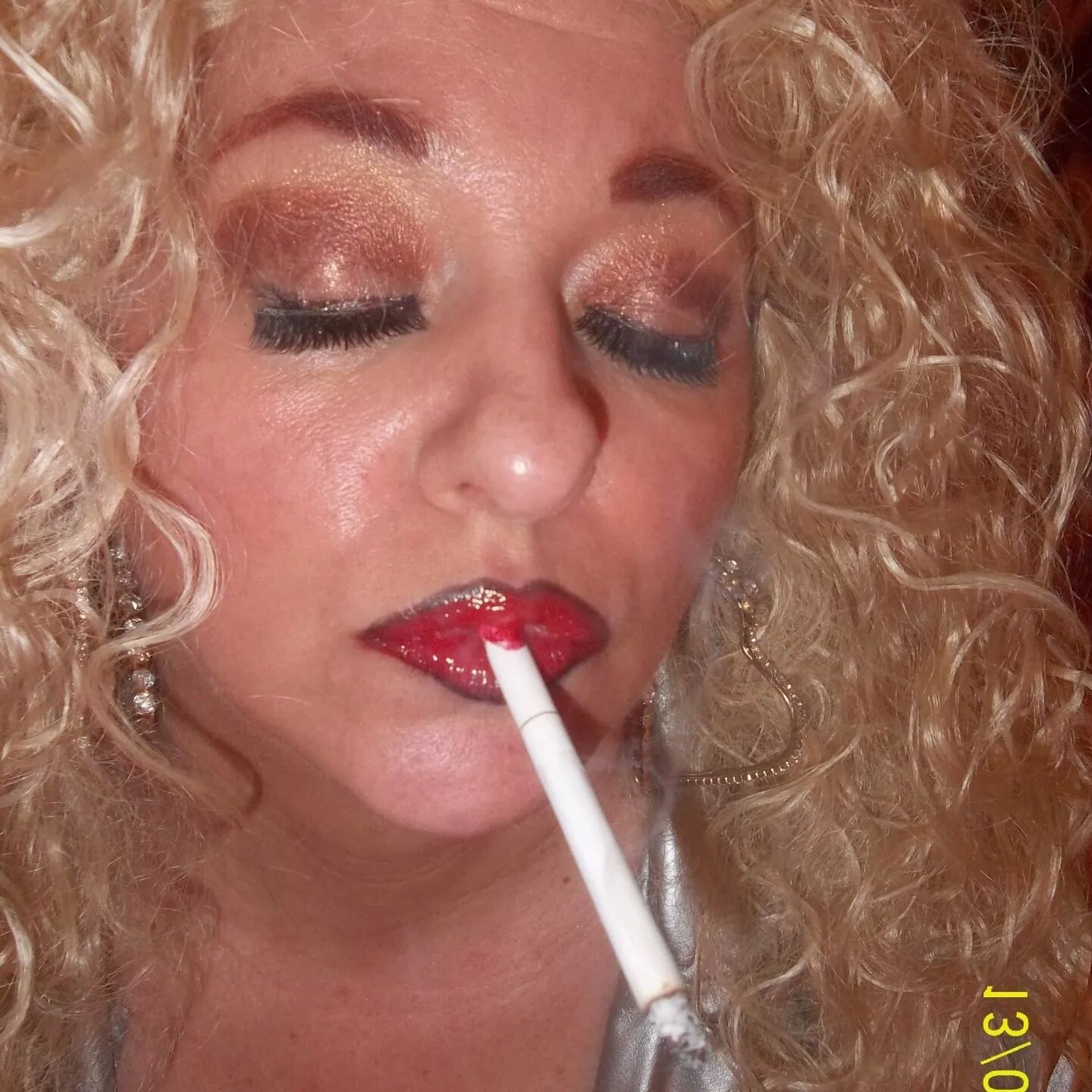 SHIRLEY SLUT 205