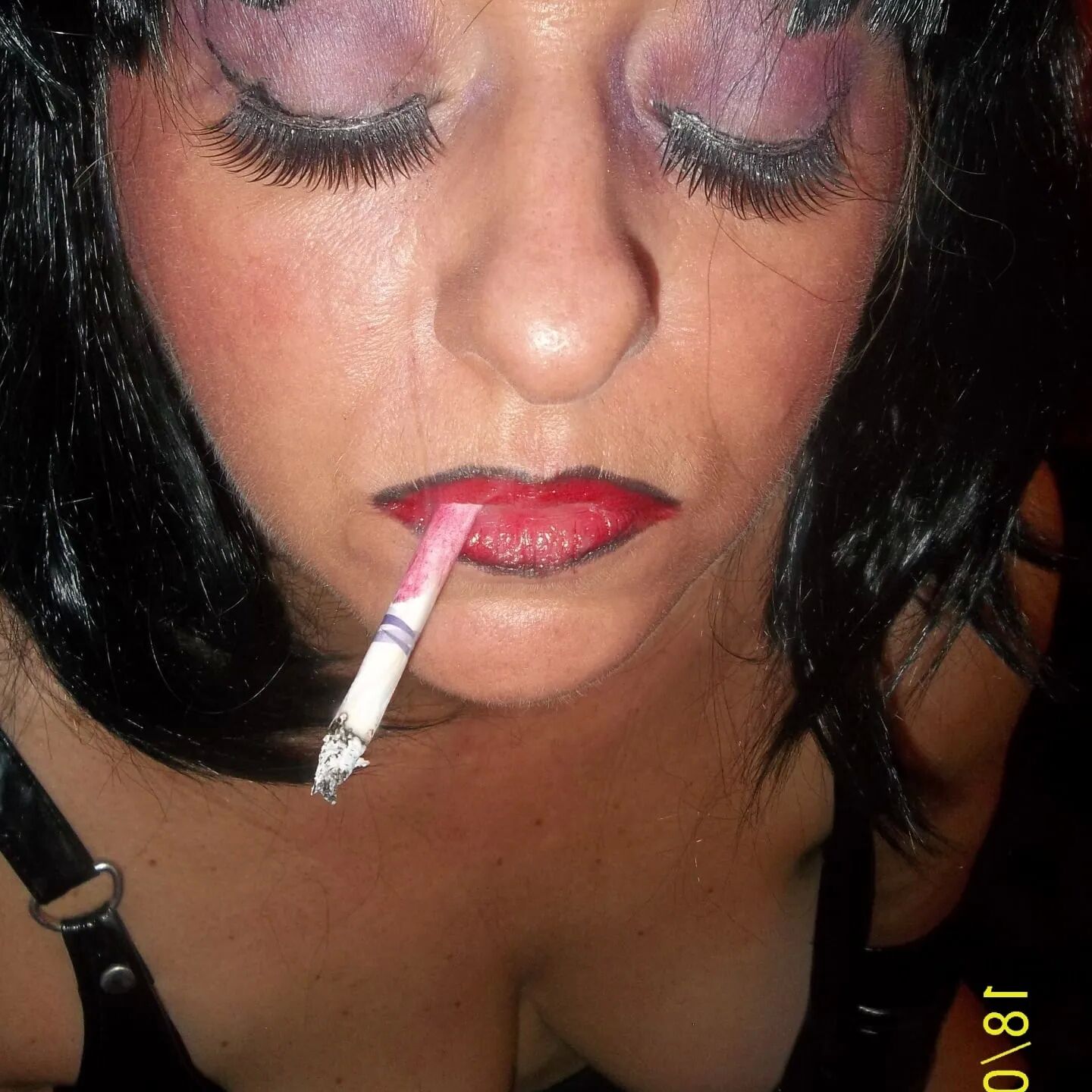 SHIRLEY SLUT 208