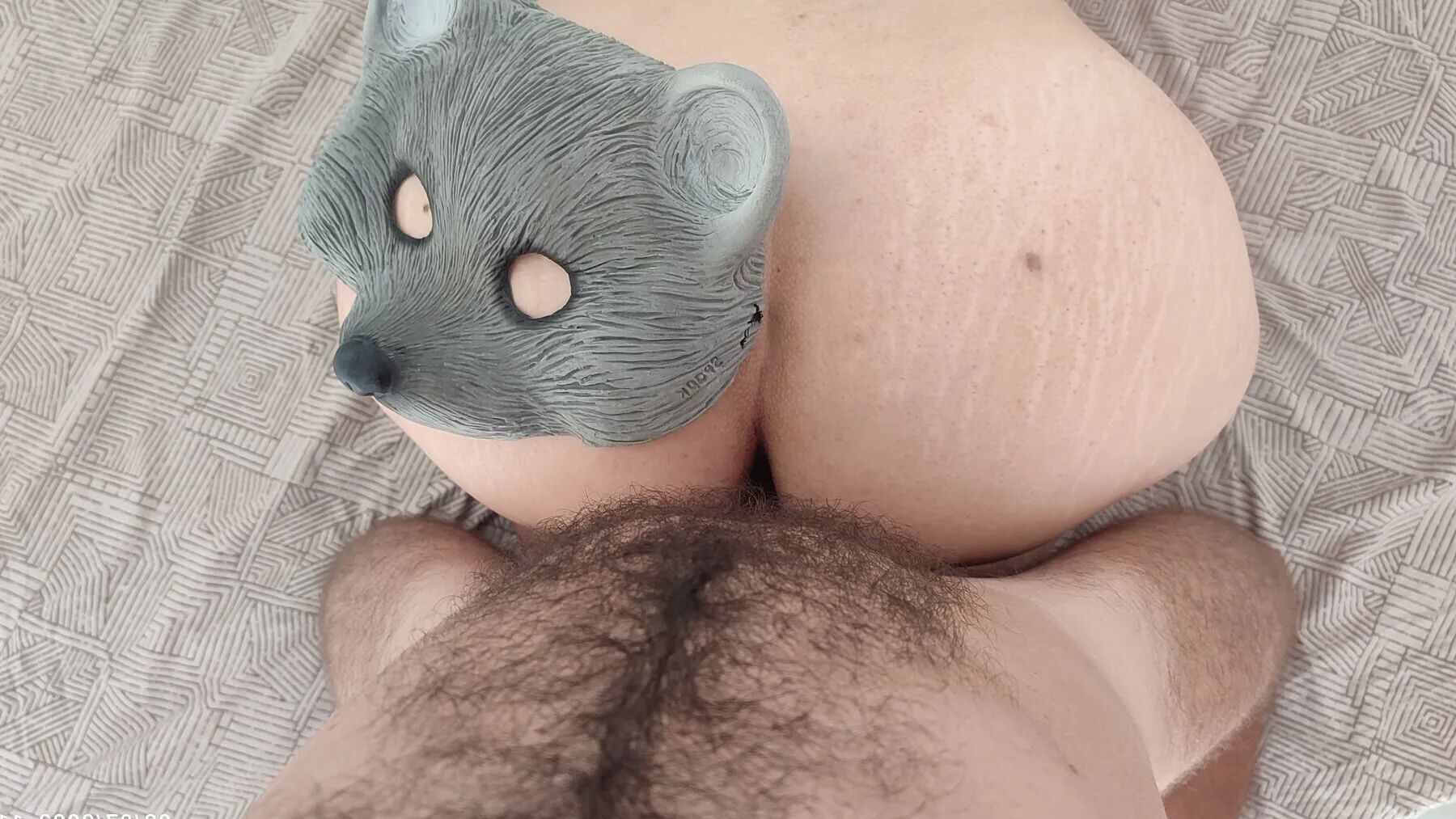 BED COUPLE SEXY , WOMAN YUMMY VERY GOOD