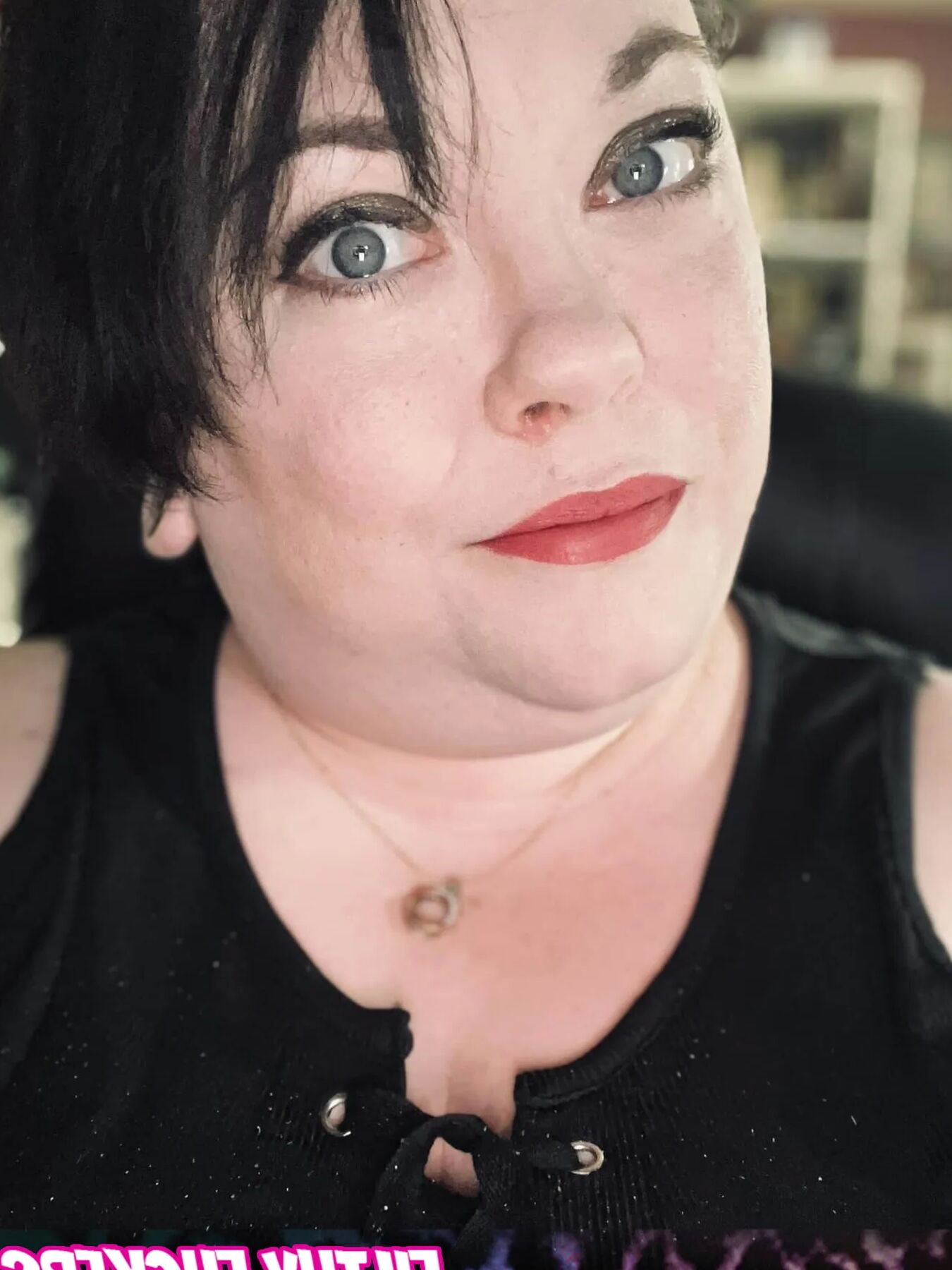 Tina Snua Selfies #10