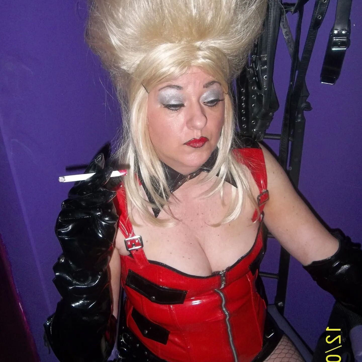 SHIRLEY SLUT 204
