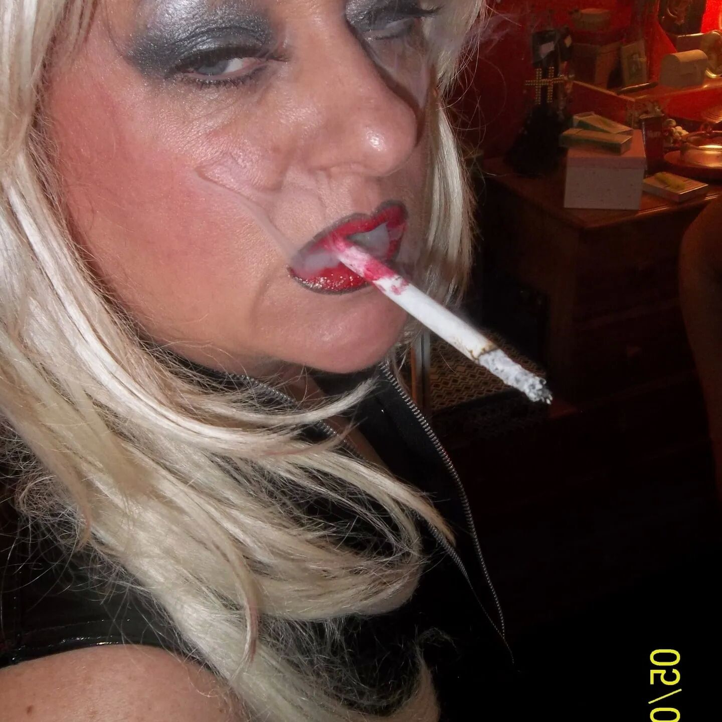 SHIRLEY SLUT 201
