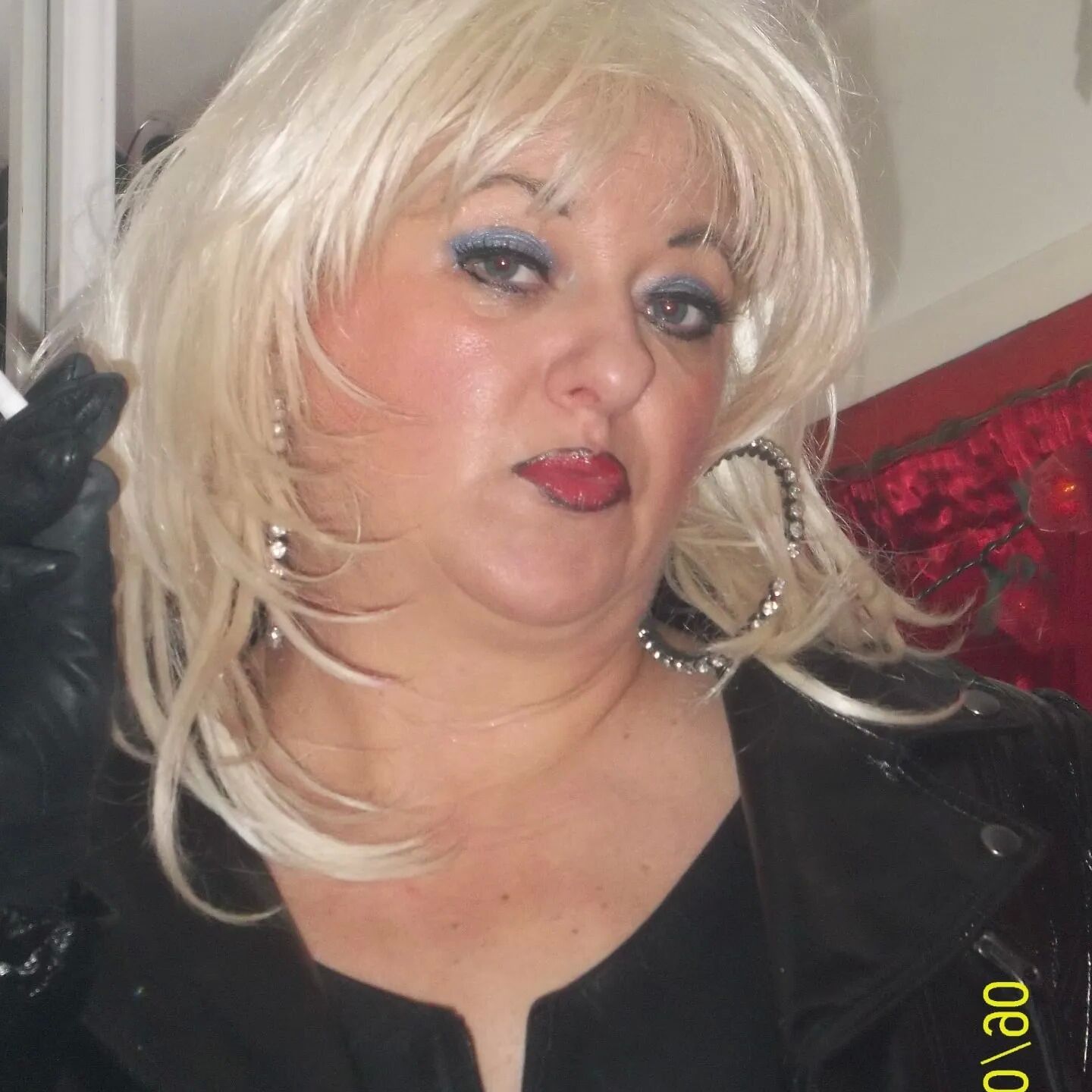 SHIRLEY SLUT 202