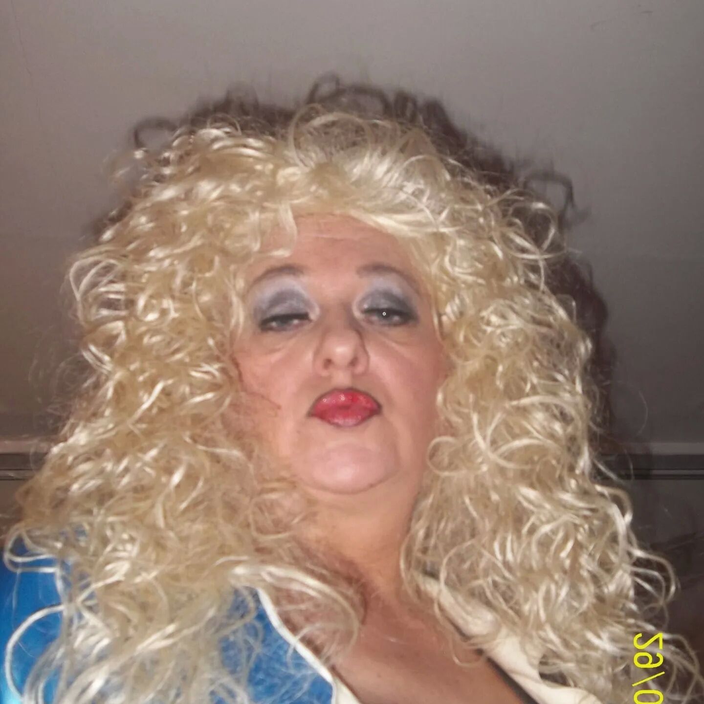SHIRLEY SLUT 197