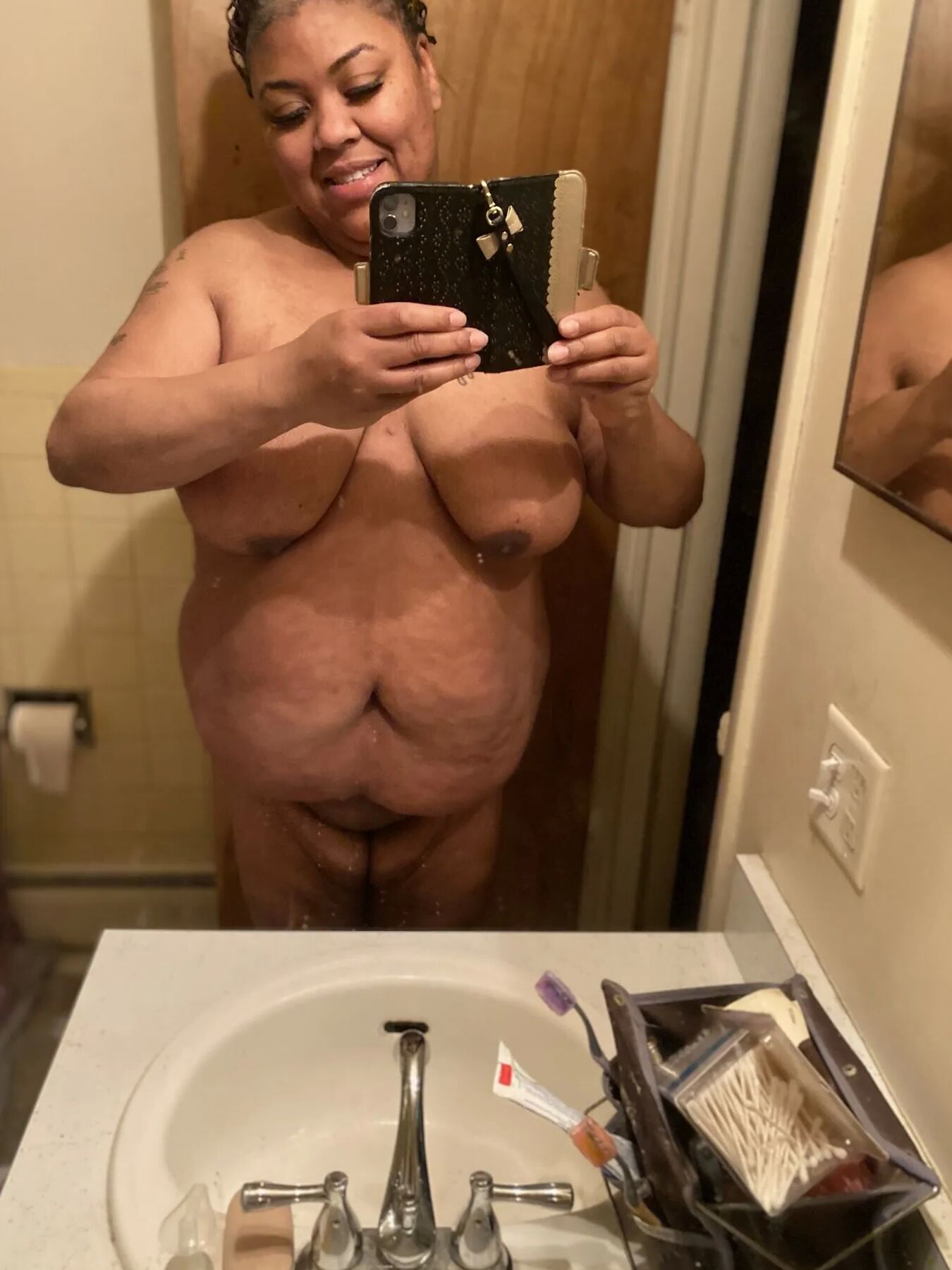 Fat Belly Tiara Danielle Cox Exposed