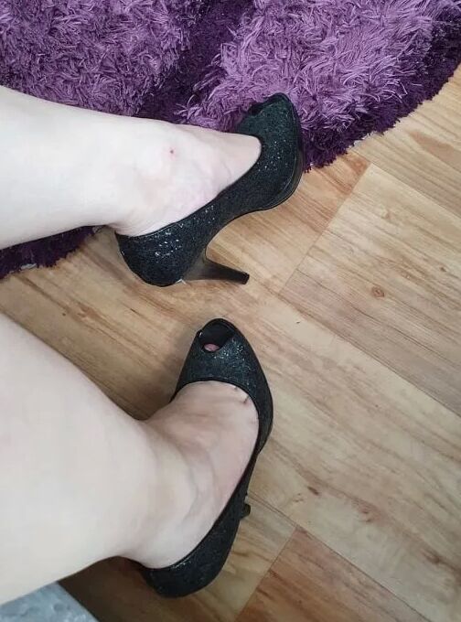 High heels feet mistress agata