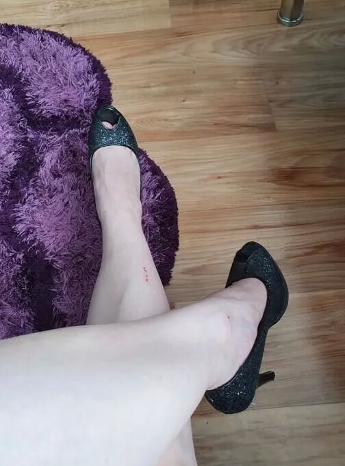 High heels feet mistress agata