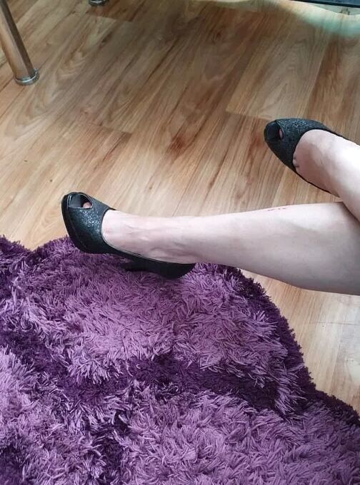 High heels feet mistress agata