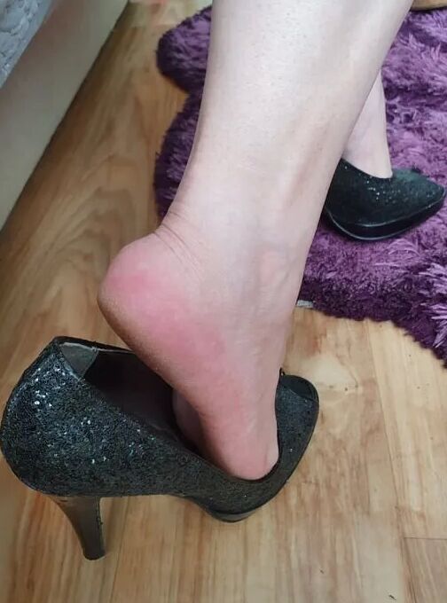 High heels feet mistress agata