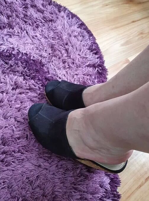 High heels feet mistress agata