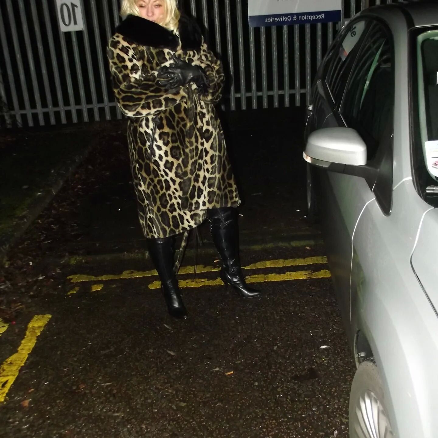 SHIRLEY SLUT 161