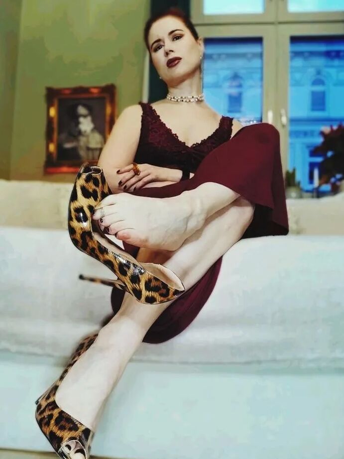 Worship me