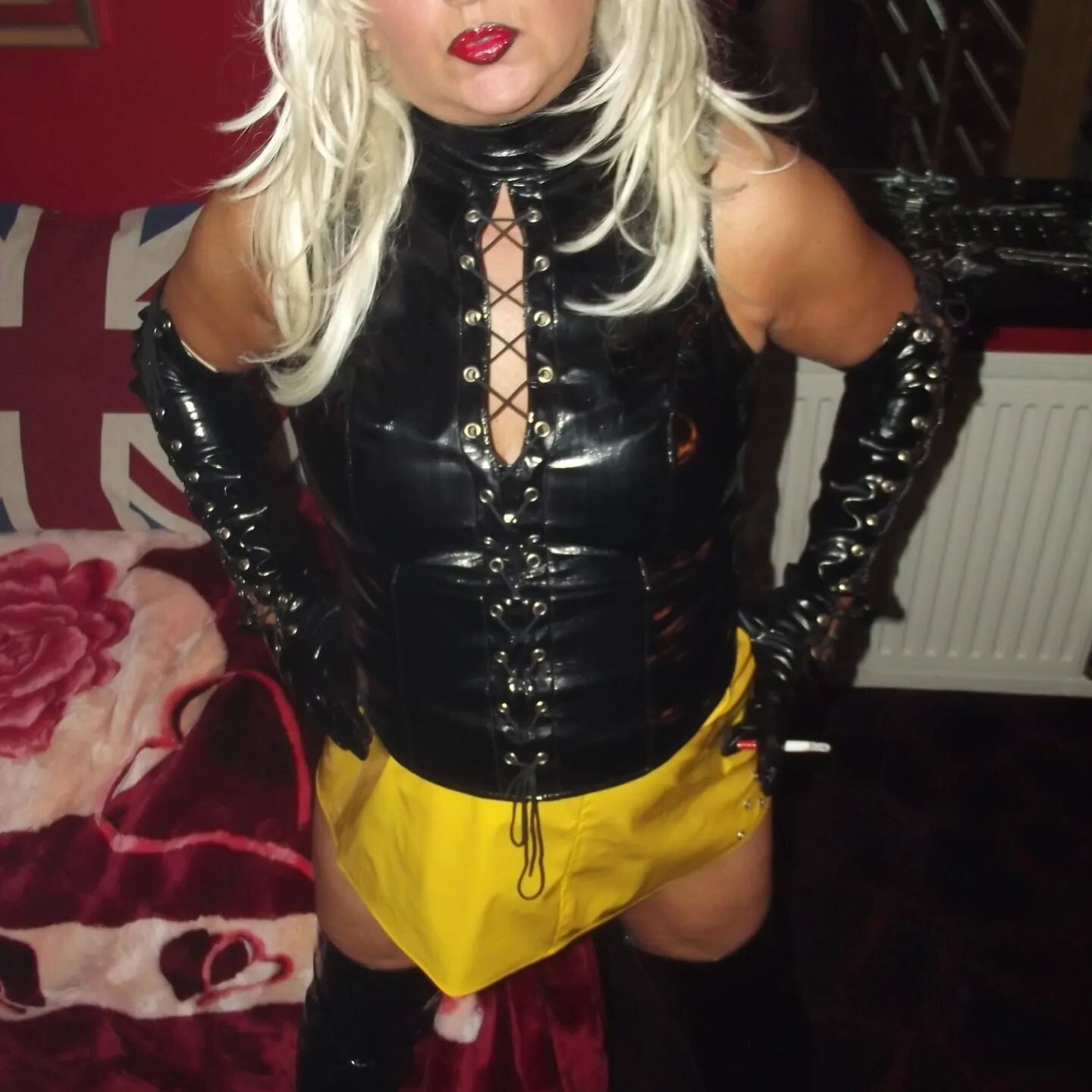 SHIRLEY SLUT 152