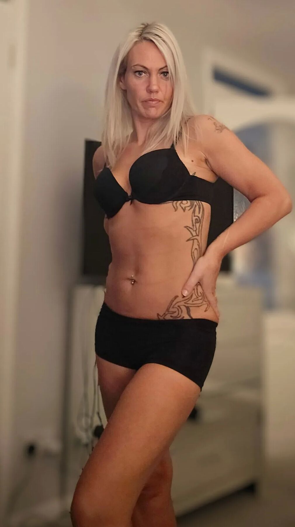 Naughty,Naughty little hotties Jun23