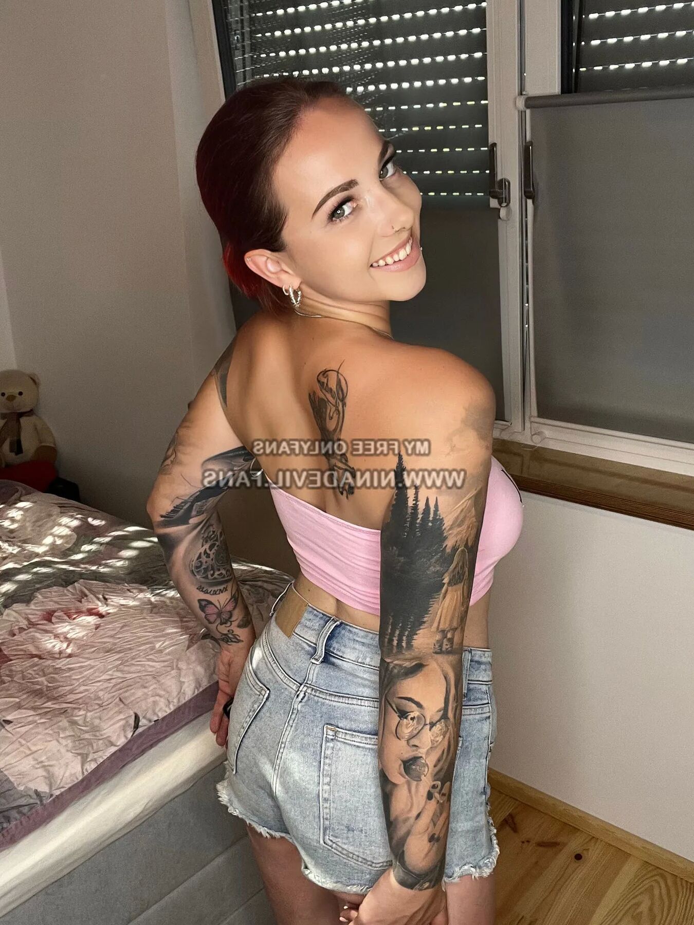 Hot teen pics-you want more?
