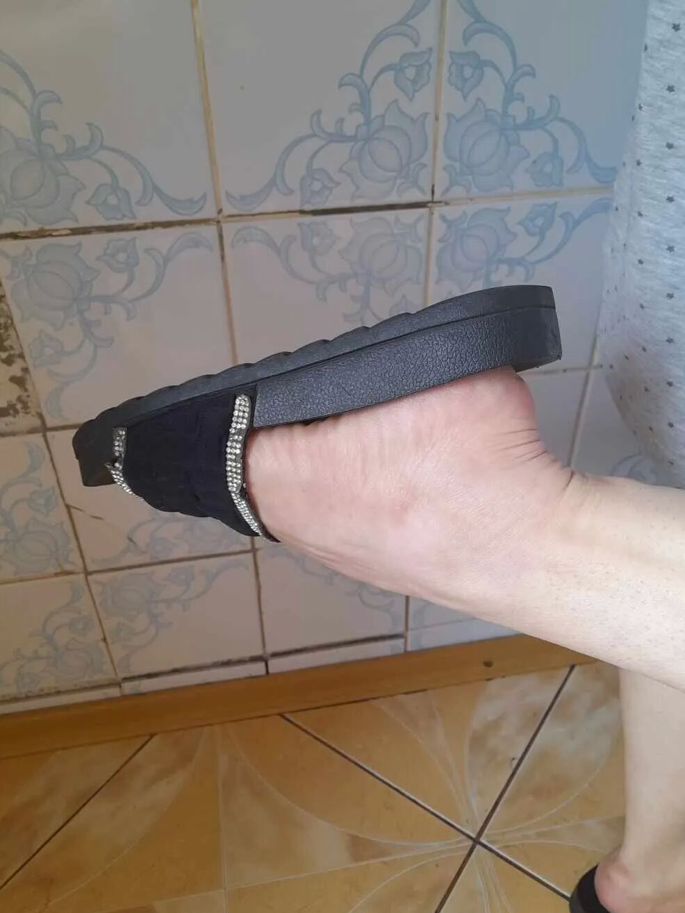 My sexy feet flip flop