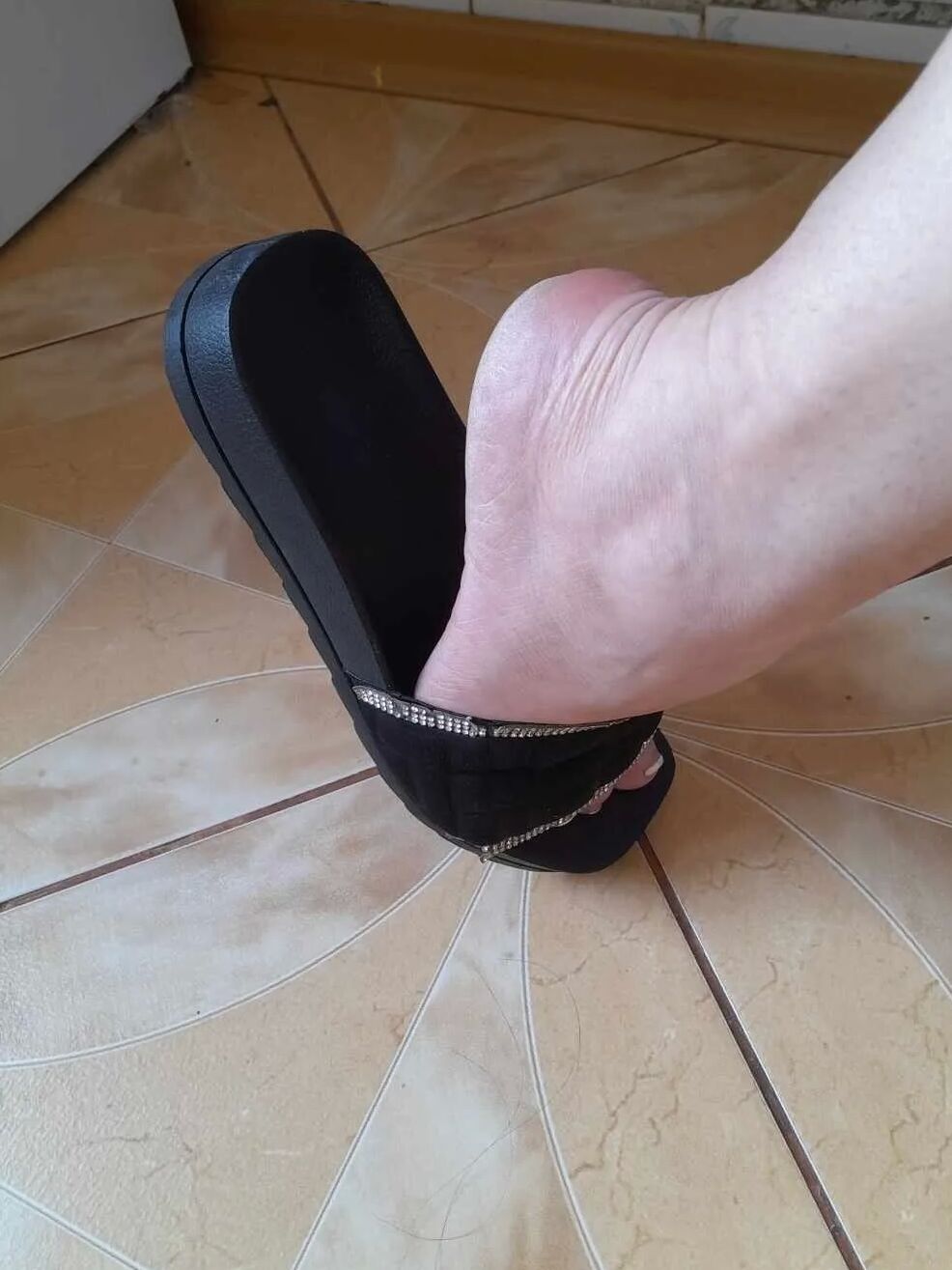 My sexy feet flip flop