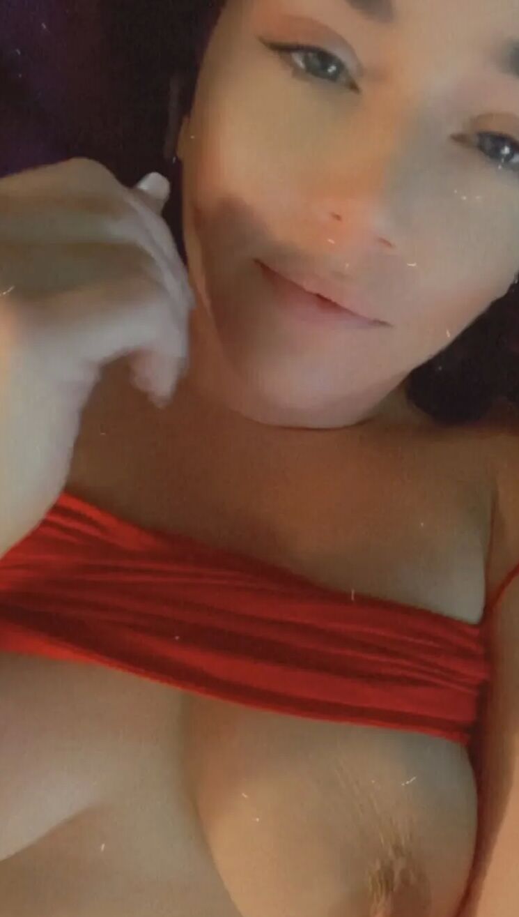 Want to watch my pretty pussy cum