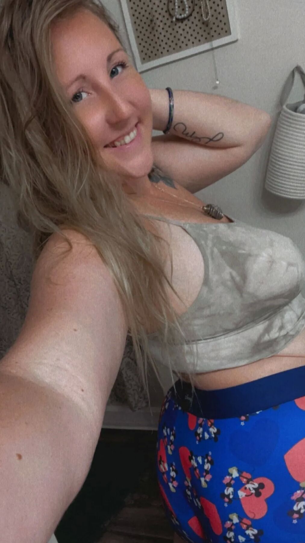 Ms WetWet Free Photos