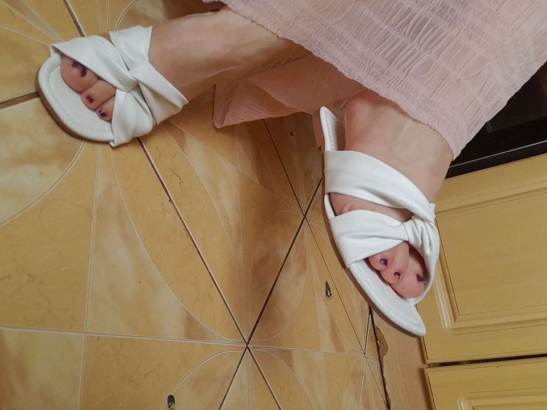 Sandals feet