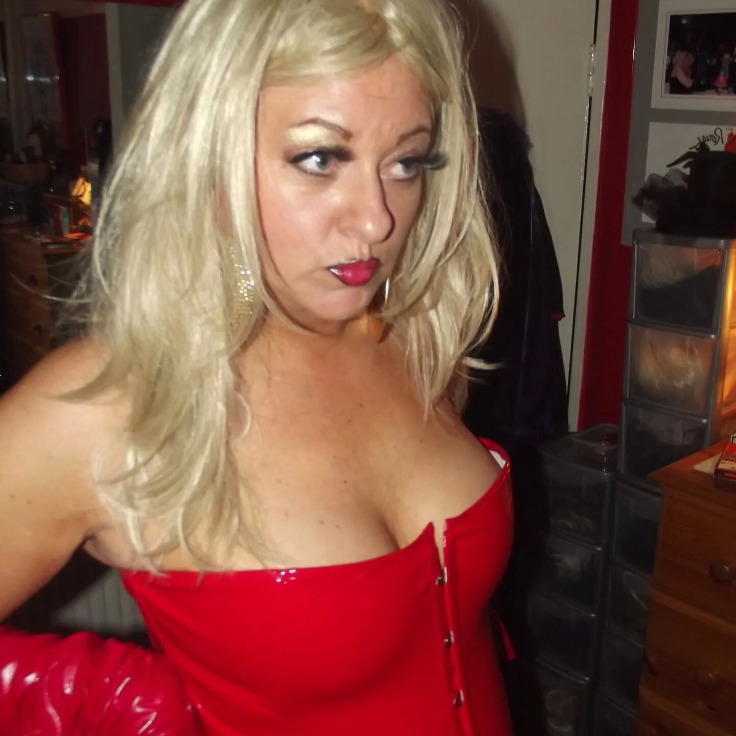 SHIRLEY SLUT 131
