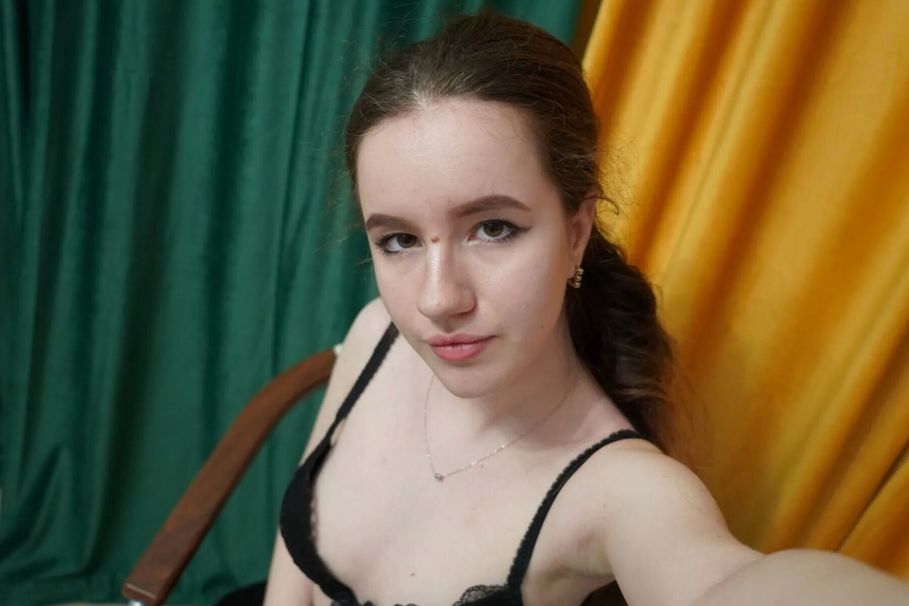 Guys love when I tease them with selfies