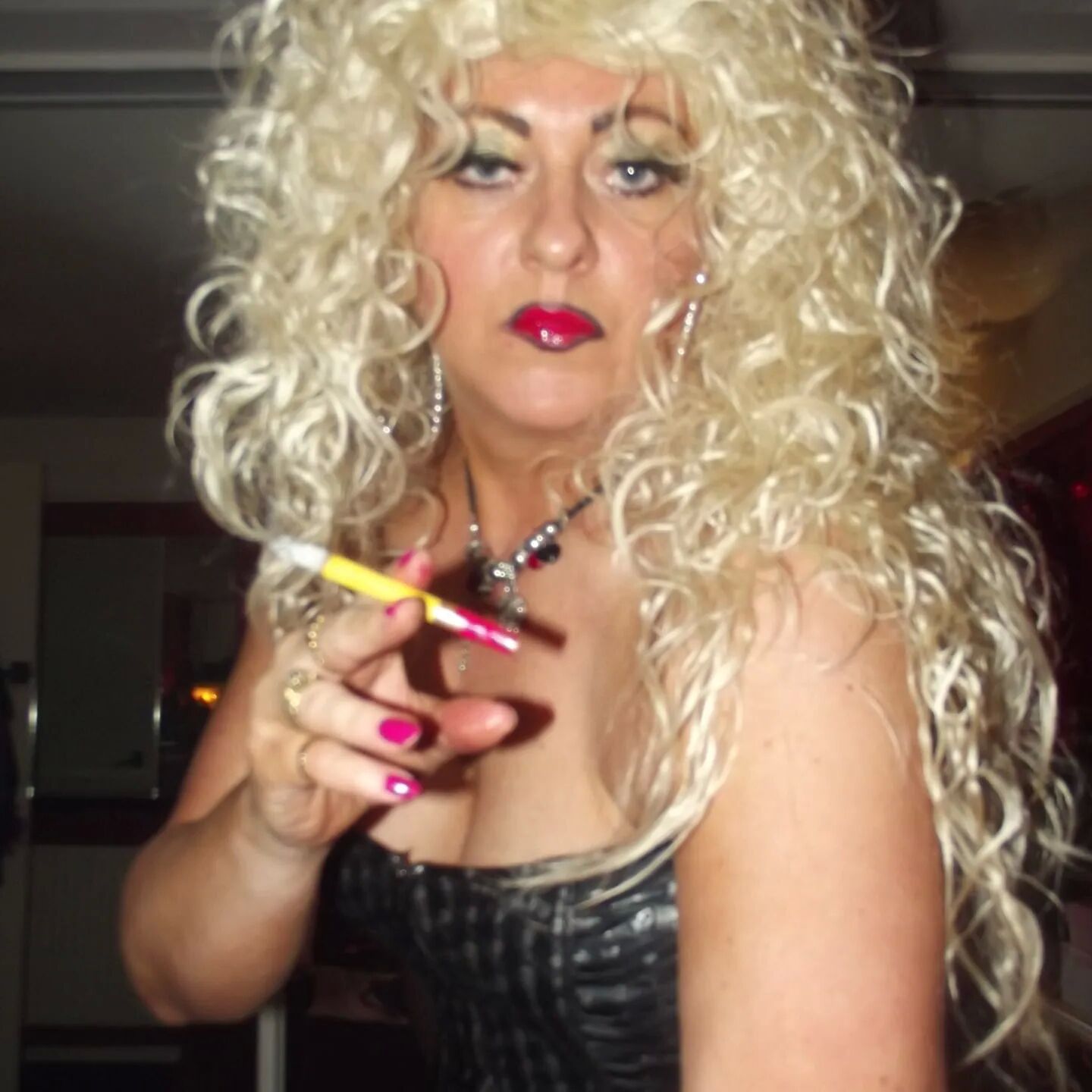 SHIRLEY SLUT 117