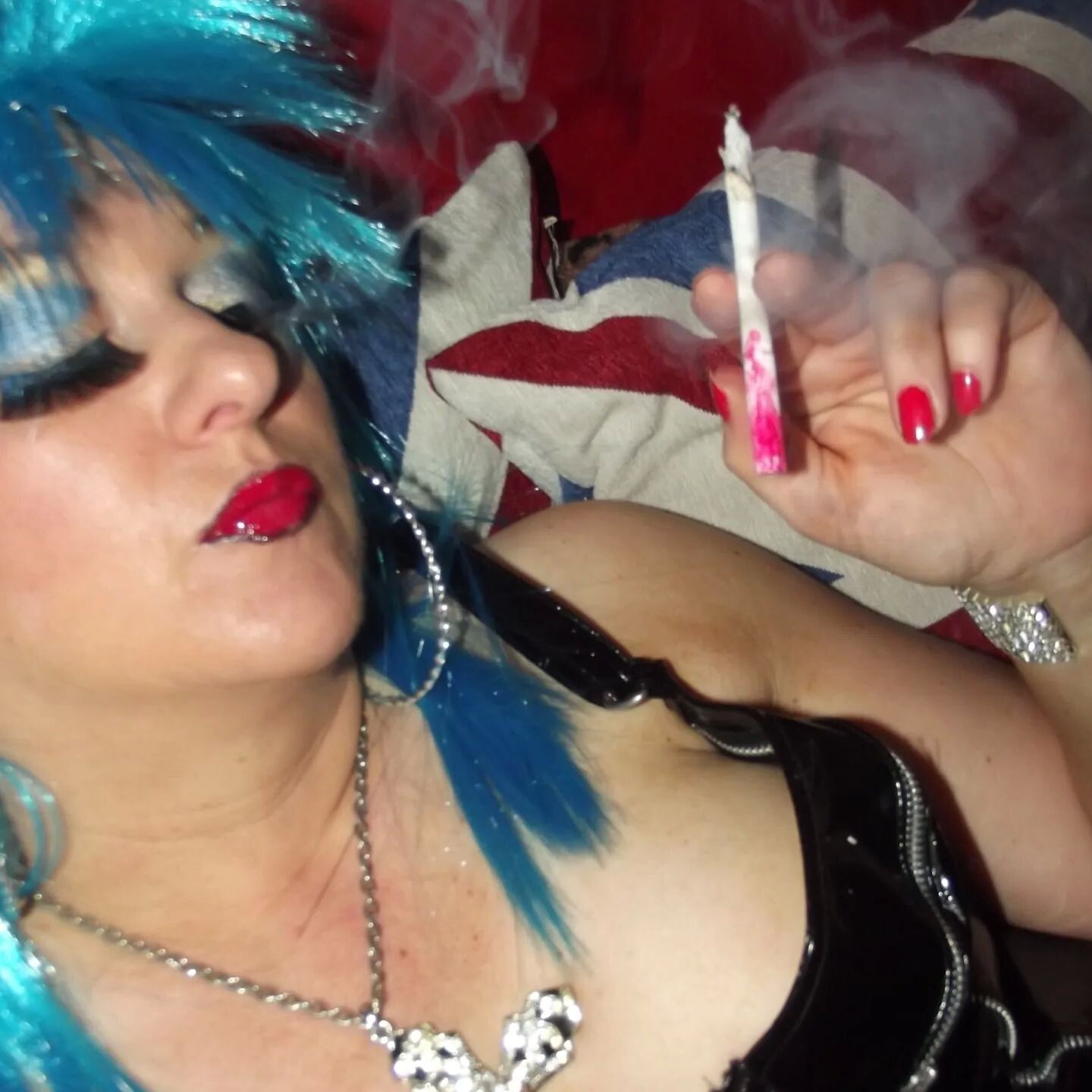 SHIRLEY SLUT 115