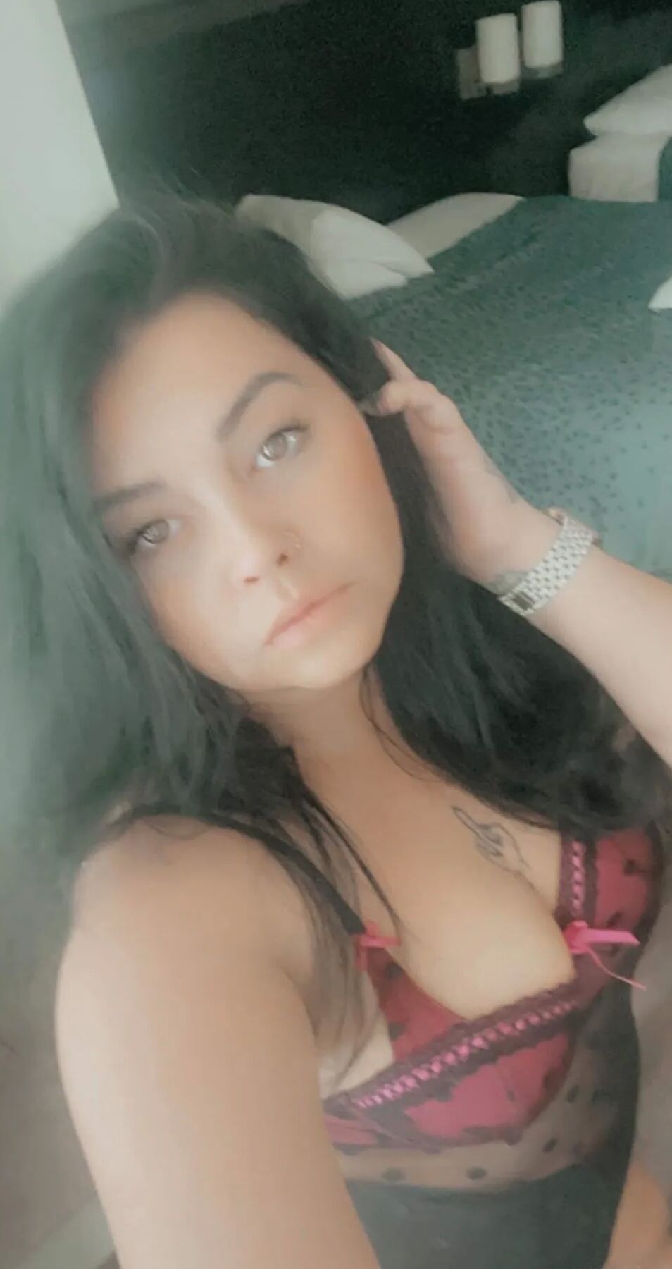 Come look to cum