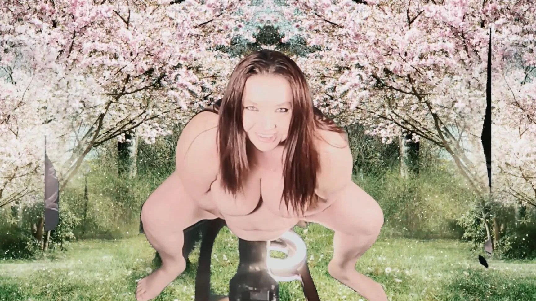 Huge Dildo Pussy Spreading Photoset