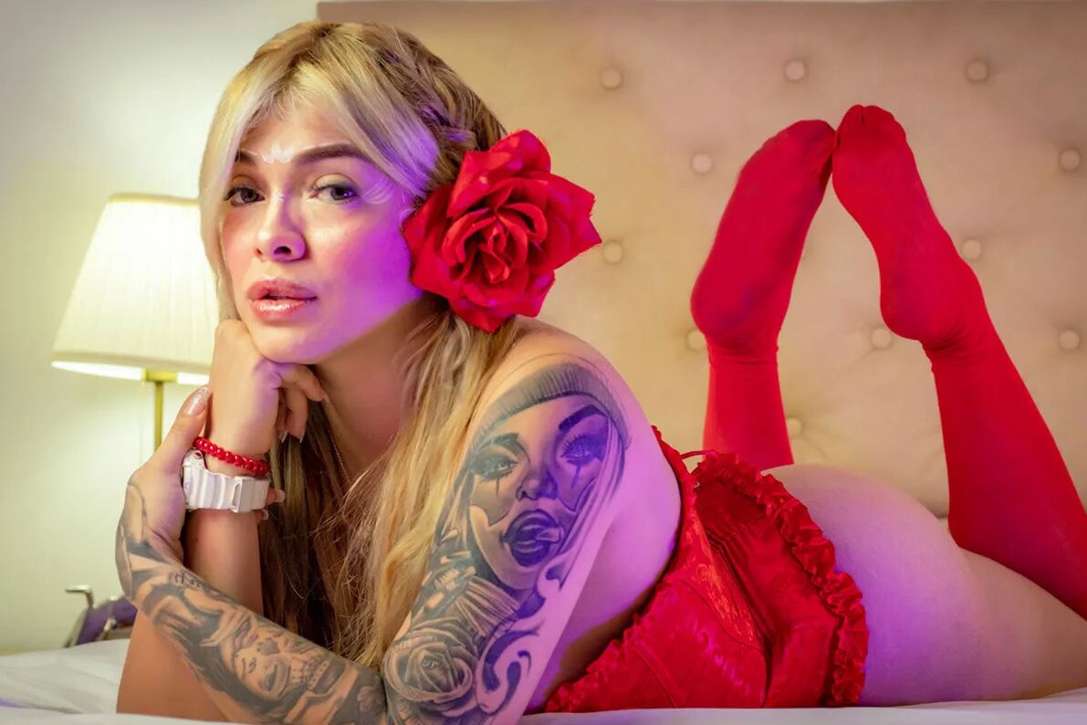 The most Beautiful blonde in Colombia!