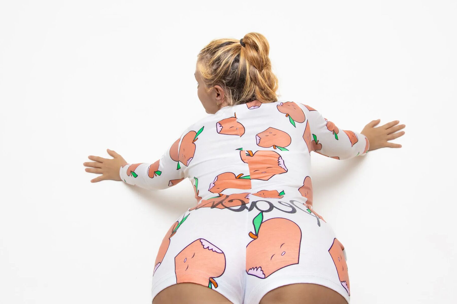 Peach ASS
