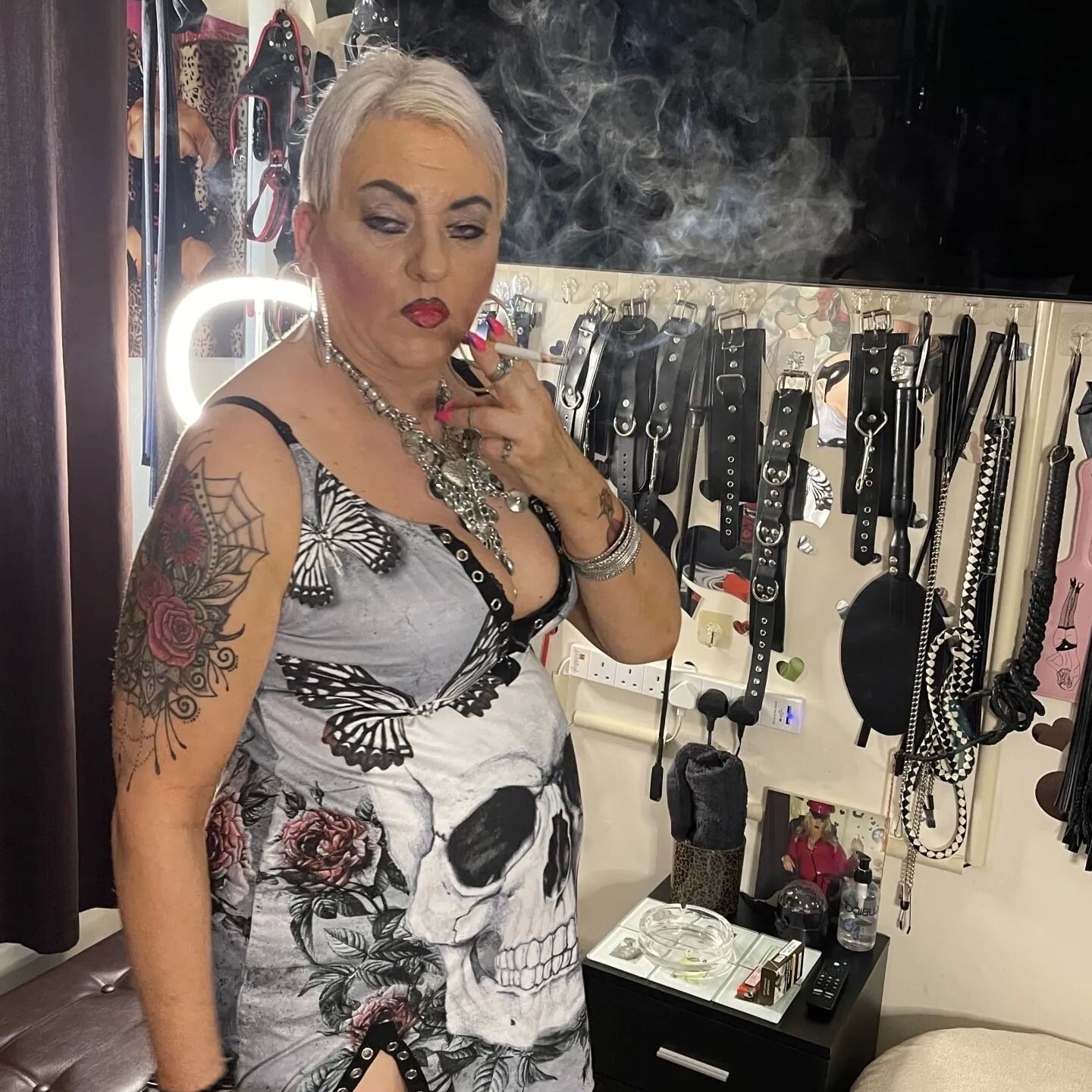 SHIRLEY ANAL WHORE