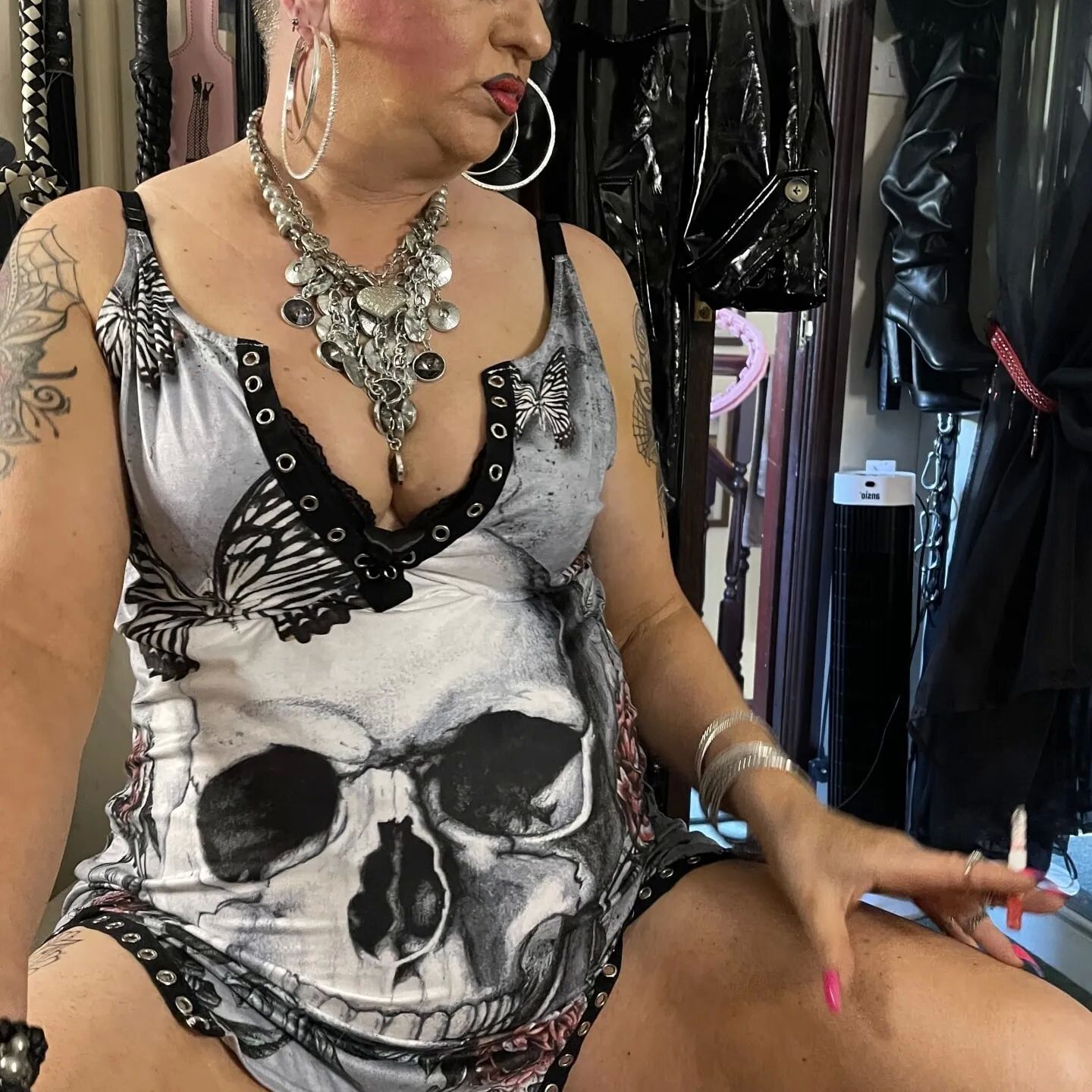 SHIRLEY ANAL WHORE