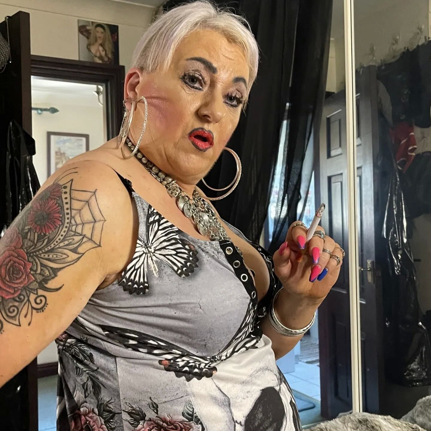 SHIRLEY ANAL WHORE