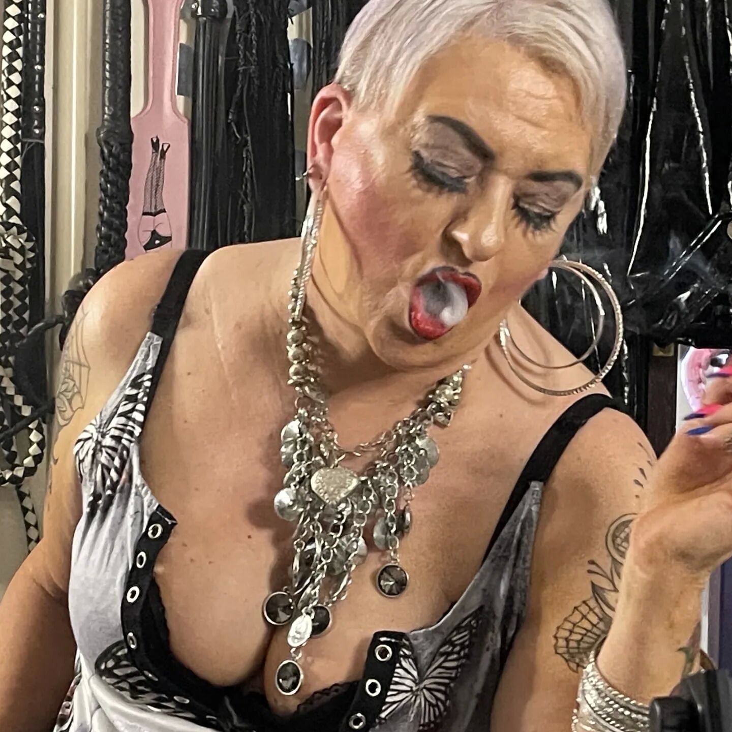 SHIRLEY ANAL WHORE
