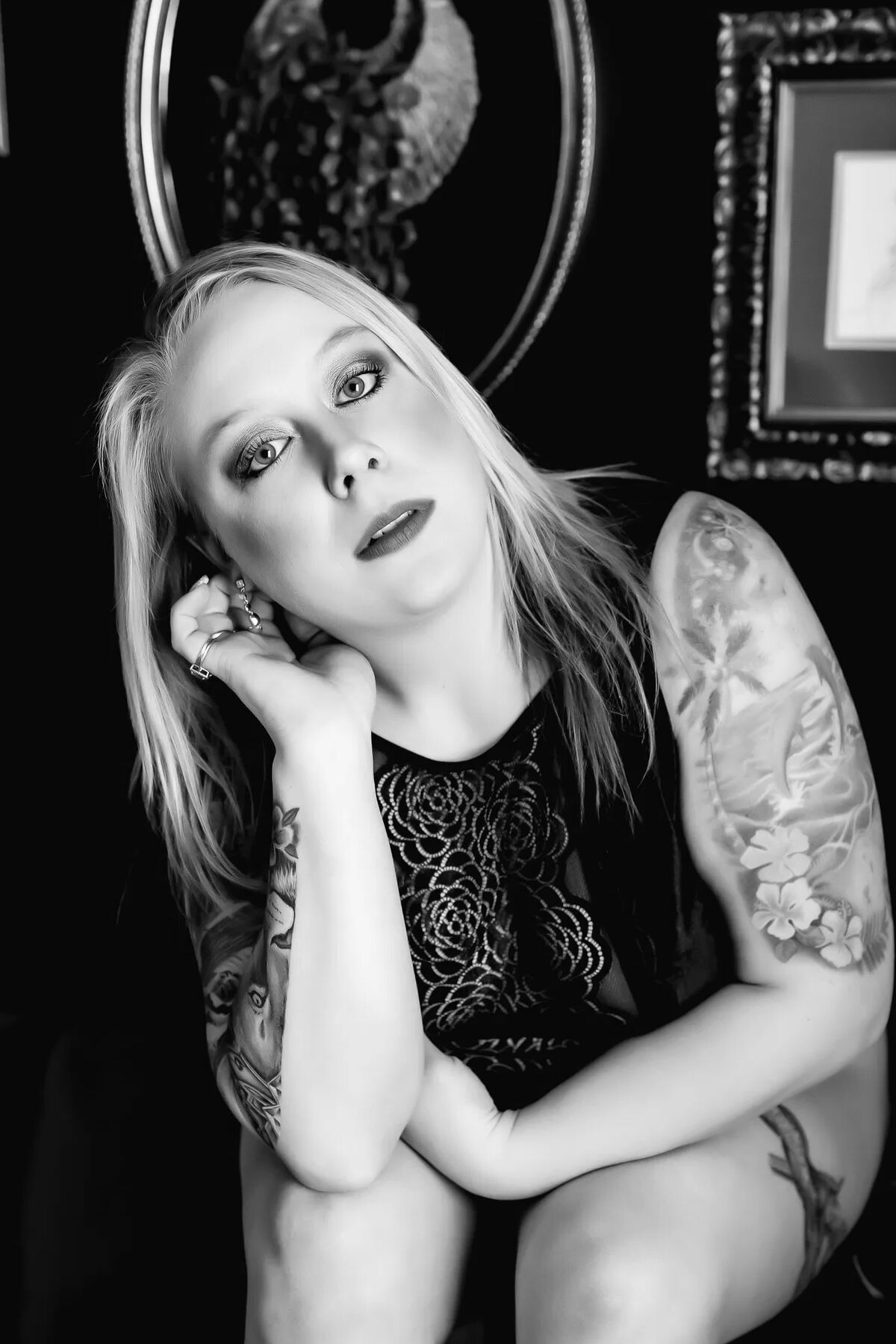 Boudoir model