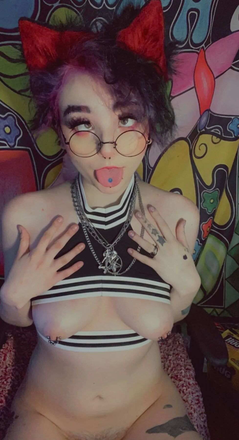 Kawaii Kitty Cat Slut Shows Off Her Sexy Body For You
