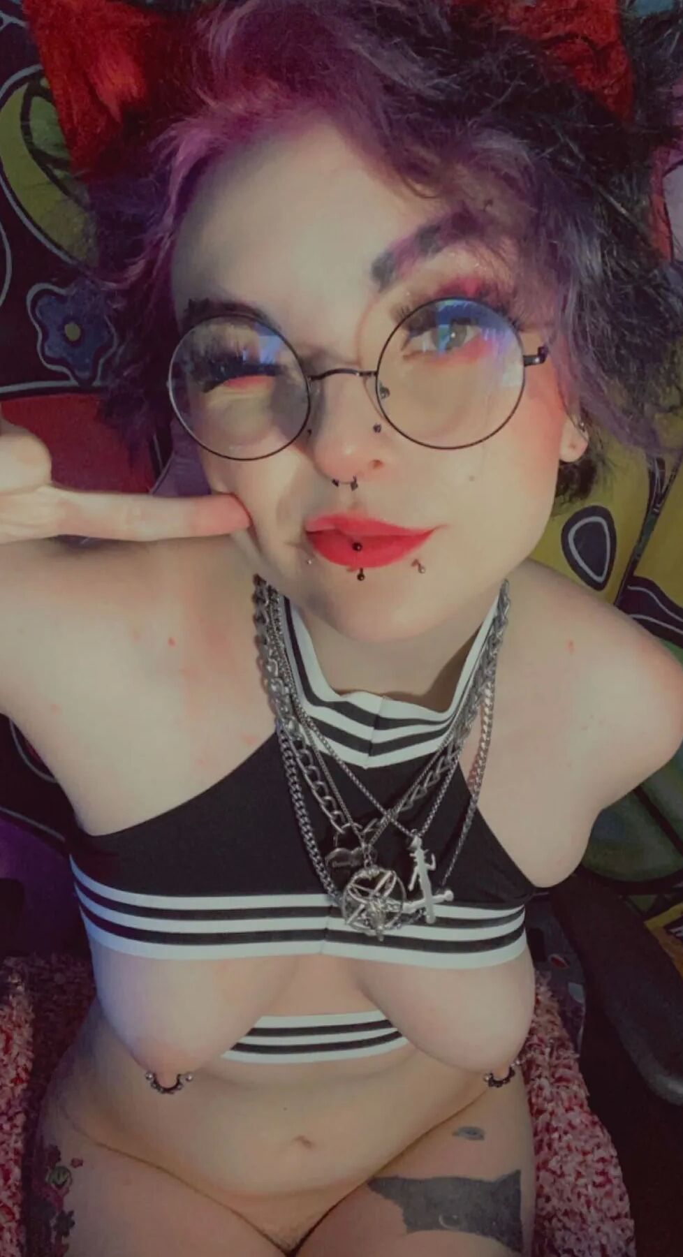 Kawaii Kitty Cat Slut Shows Off Her Sexy Body For You