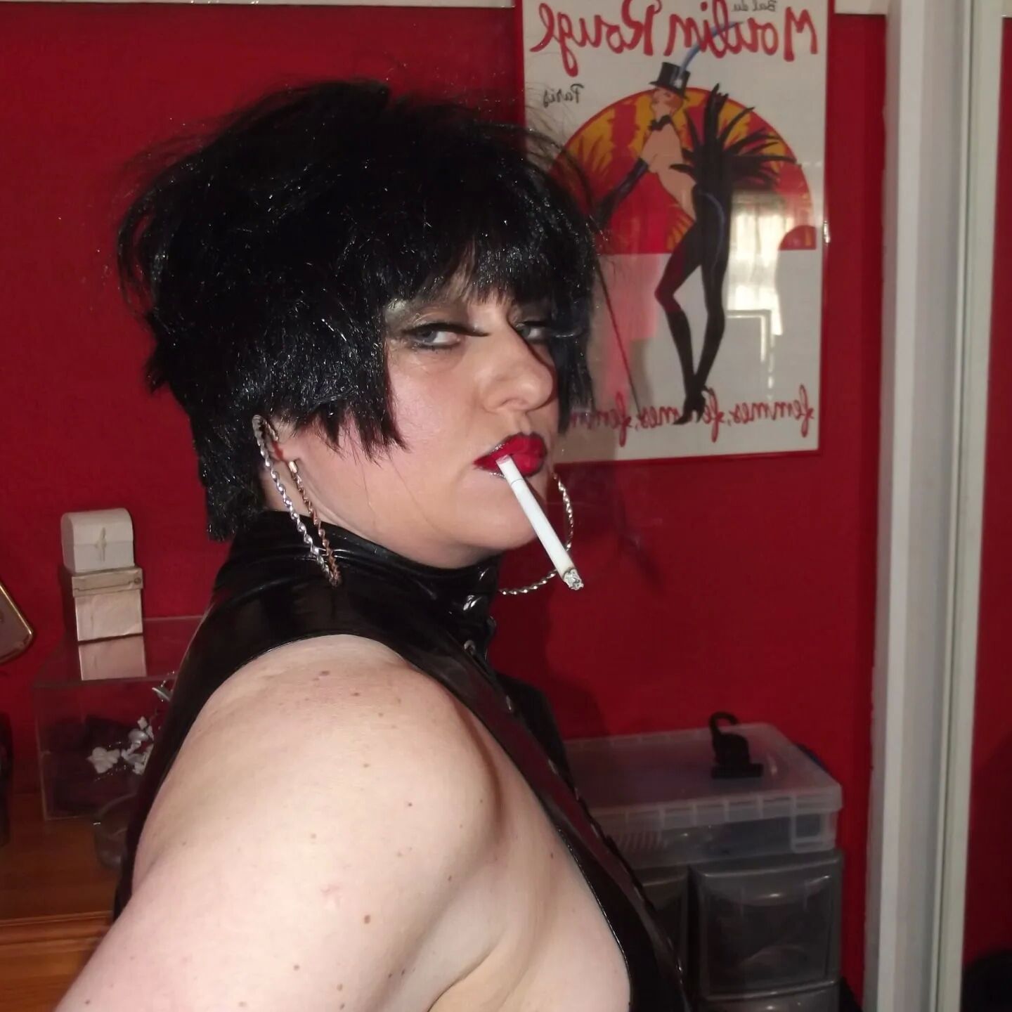 SHIRLEY SLUT 69